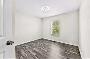 4747 Melbourne Trail, Flowery Branch, GA 30542 - Photo 21