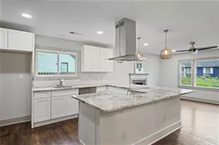 664 Florence Pl NW, Atlanta, GA 30318 - Photo 7