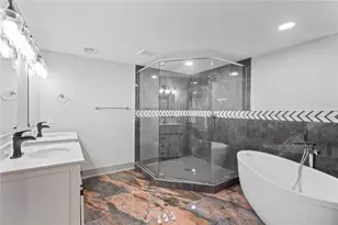 664 Florence Pl NW, Atlanta, GA 30318 - Photo 9