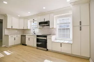 2087 Tanglewood Dr, Snellville, GA 30078 - Photo 23