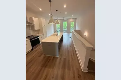 988 Bibbs Circle NW #31, Atlanta, GA 30318 - Photo 7