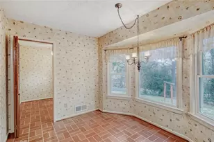 2032 Lake Lucerne Dr SW, Lilburn, GA 30047 - Photo 15