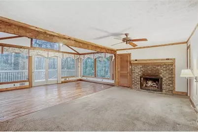 2032 Lake Lucerne Drive SW, Lilburn, GA 30047 - Photo 5