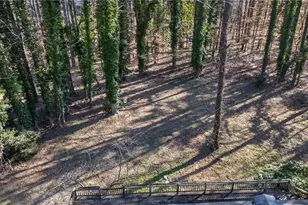 4055 Spalding Dr, Atlanta, GA 30350 - Photo 13