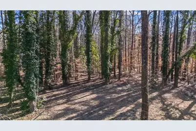 4055 Spalding Drive, Atlanta, GA 30350 - Photo 11