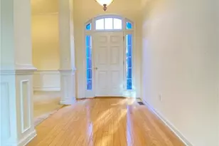4050 Magnolia Leaf Ln, Suwanee, GA 30024 - Photo 11