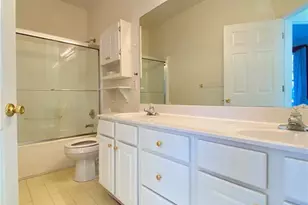 4050 Magnolia Leaf Ln, Suwanee, GA 30024 - Photo 23