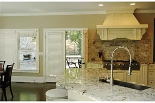 9830 Autry Falls Dr, Alpharetta, GA 30022 - Photo 5