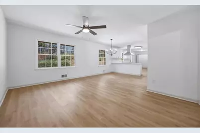 3577 Hampton Court, Peachtree Corners, GA 30092 - Photo 7