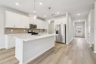 6949 Winchester Pl, Fairburn, GA 30213 - Photo 17