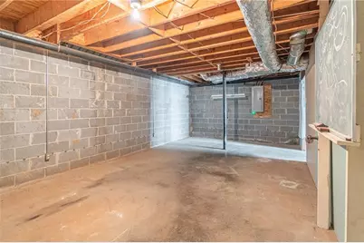 4582 Ridgeland Drive SW, Lilburn, GA 30047 - Photo 23
