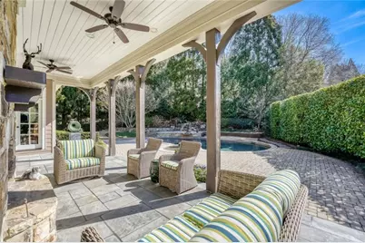 185 Trimble Crest Drive, Atlanta, GA 30342 - Photo 45