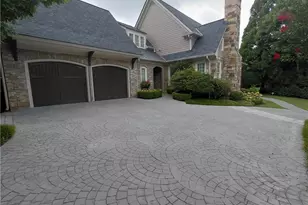 185 Trimble Crest Dr, Atlanta, GA 30342 - Photo 77