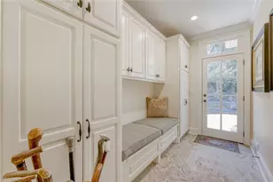 185 Trimble Crest Dr, Atlanta, GA 30342 - Photo 9