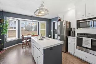 2215 Mills Wood Run, Canton, GA 30114 - Photo 13