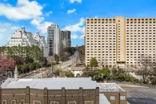 2425 Peachtree Rd NE, Atlanta, GA 30305 - Photo 33