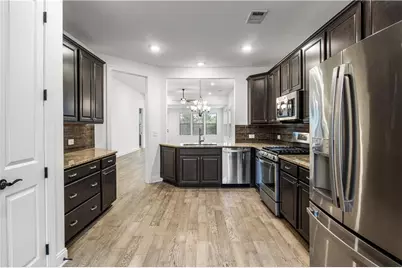 321 Cottonwood Circle, Peachtree City, GA 30269 - Photo 9