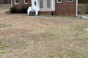 990 Walker Pl Dr, Douglasville, GA 30134 - Photo 1