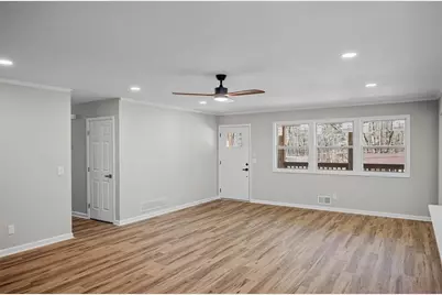 4525 Creekwood Circle NW, Kennesaw, GA 30152 - Photo 11