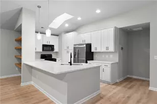 128 Jaime Dr, Canton, GA 30114 - Photo 5