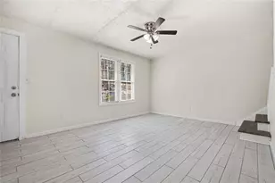 233 SW Peyton Pl SW, Atlanta, GA 30311 - Photo 3