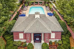 3635 E Paces Circle NE, Atlanta, GA 30326 - Photo 3
