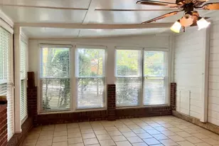 2560 Wood Valley Dr, East Point, GA 30344 - Photo 15