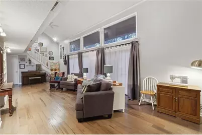 4185 Meadow Court, Marietta, GA 30066 - Photo 5