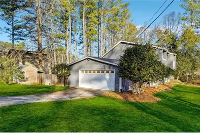 4185 Meadow Court, Marietta, GA 30066 - Photo 27