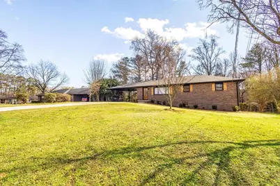 3253 Shadowridge Drive SW, Marietta, GA 30008 - Photo 3