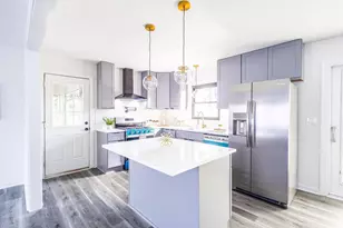 3253 Shadowridge Dr SW, Marietta, GA 30008 - Photo 9