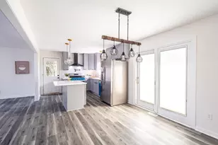 3253 Shadowridge Dr SW, Marietta, GA 30008 - Photo 11