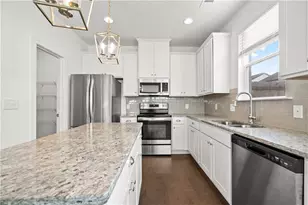 124 Auburn Woods Dr, Auburn, GA 30011 - Photo 13