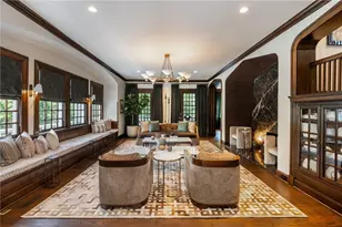 210 Peachtree Cir NE, Atlanta, GA 30309 - Photo 13