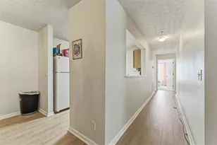 1202 Fairington Village Dr, Lithonia, GA 30038 - Photo 15