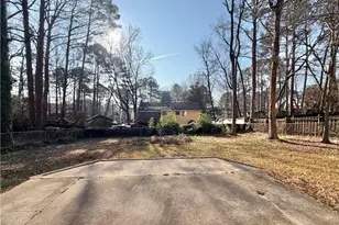 1201 Dickens Rd NW, Lilburn, GA 30047 - Photo 19