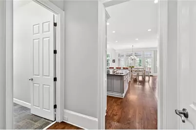 575 Trimble Lake Court, Atlanta, GA 30342 - Photo 25