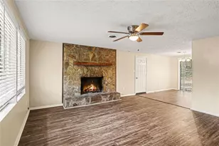 2730 Old S Dr, Jonesboro, GA 30236 - Photo 3