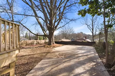 1460 Hartford Avenue SW, Atlanta, GA 30310 - Photo 31