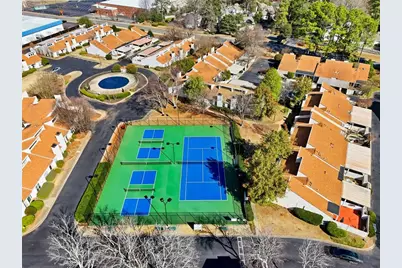 813 Serramonte Drive NE, Marietta, GA 30068 - Photo 13