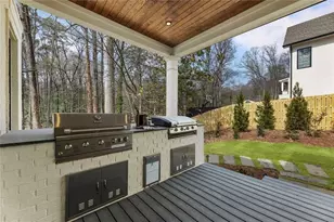 4524 Mystic Dr, Sandy Springs, GA 30342 - Photo 83