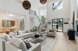 4524 Mystic Dr, Sandy Springs, GA 30342 - Photo 9