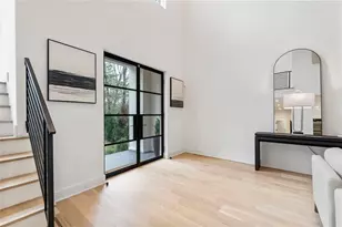 4524 Mystic Dr, Sandy Springs, GA 30342 - Photo 5