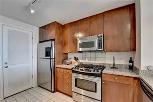 3338 Peachtree Rd NE, Atlanta, GA 30326 - Photo 9