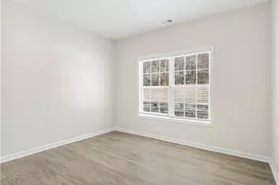 1087 Crown Landing Pkwy, McDonough, GA 30252 - Photo 11