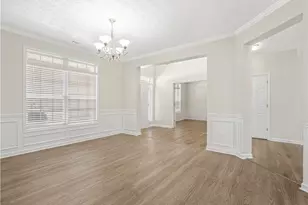 1087 Crown Landing Pkwy, McDonough, GA 30252 - Photo 9