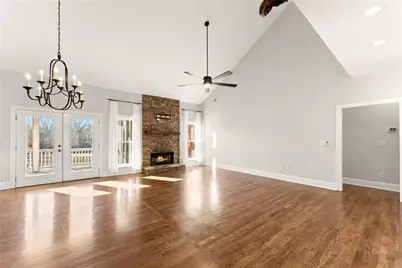 11157 Lewis Braselton Boulevard, Braselton, GA 30517 - Photo 19