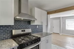 300 Forest St, Buford, GA 30518 - Photo 13