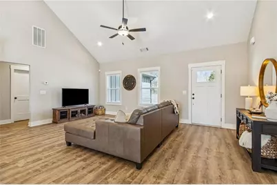 48 Crane Street, Maysville, GA 30558 - Photo 9