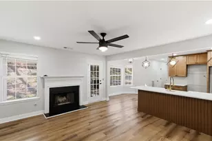 8603 Regent St, Riverdale, GA 30274 - Photo 5